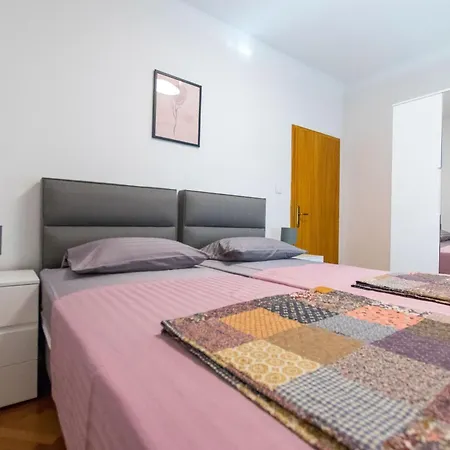 Apartamento Vinka Kaštela