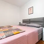 Vinka Appartement *